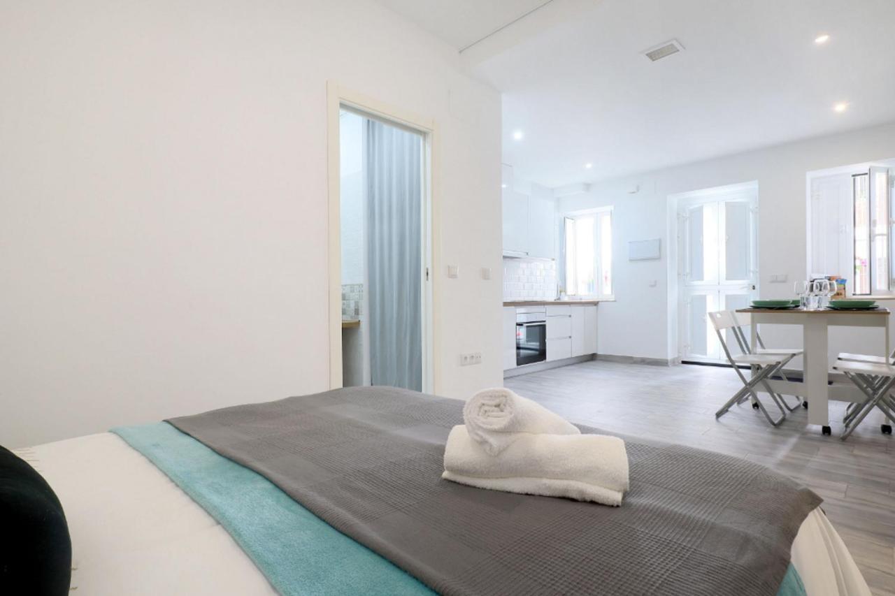 Apartamento Acogedor LOFT en Bajo CENTRICO CON PARKING WIFI Córdoba Exterior foto