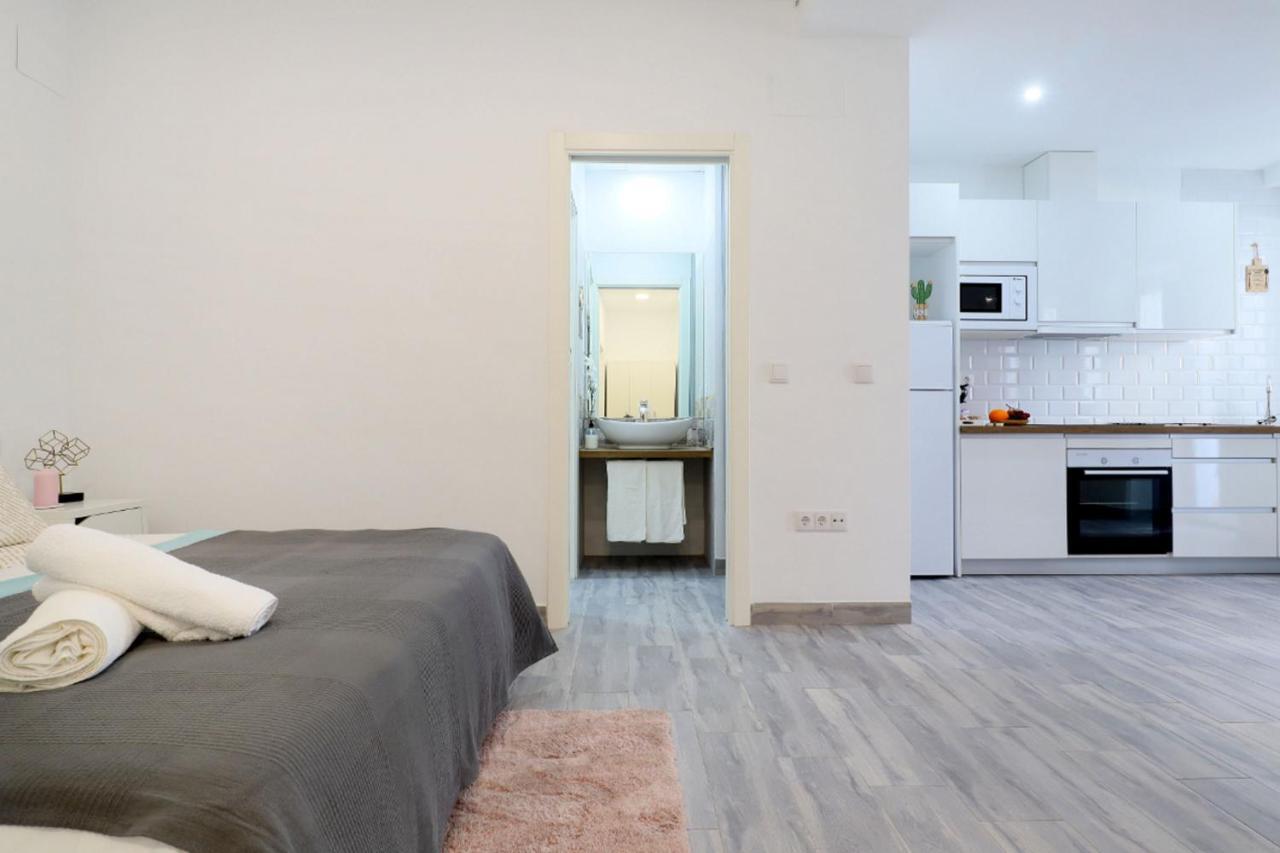Apartamento Acogedor LOFT en Bajo CENTRICO CON PARKING WIFI Córdoba Exterior foto